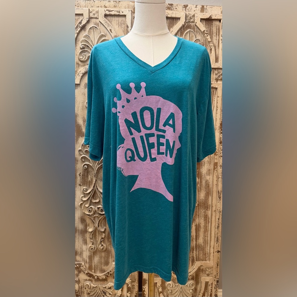 NOLA QUEEN Bella Canvas Teal and Pink Graphic Women's Tee